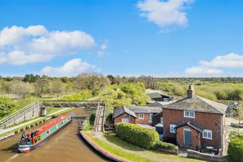 Canal Side