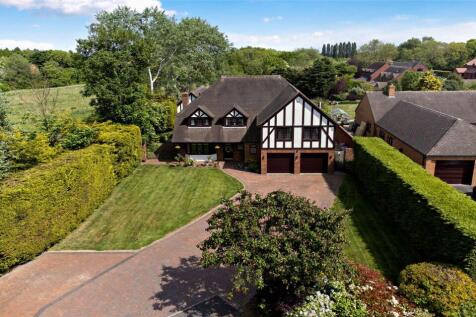 24 Alder Mead Close