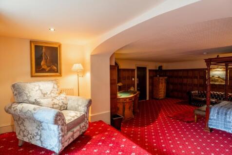 Double Bedroom