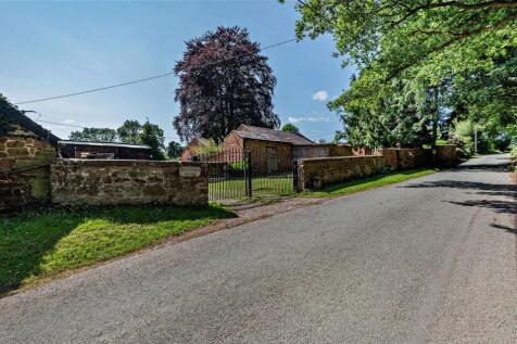 Gate &amp; Driveway