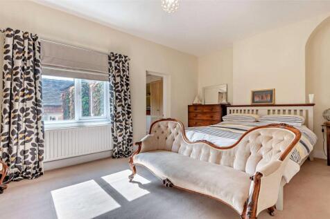 Pricipal Bedroom