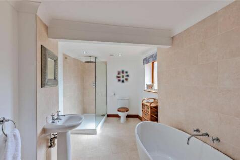 Family Bathrom