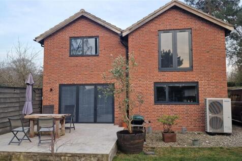 Rear Aspect