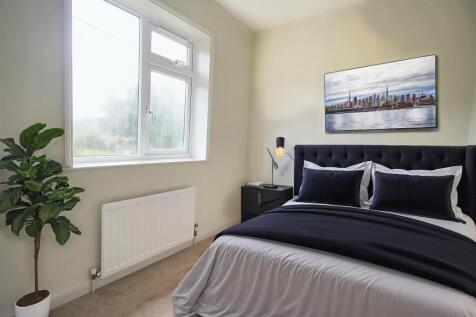 IMG_0671 - Bedroom - Standard - 5.jpg