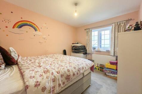BEDROOM FIVE