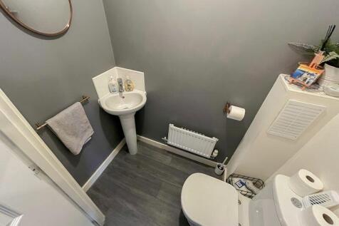 GROUND FLOOR WC