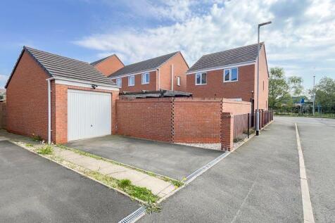 DETACHED GARAGE