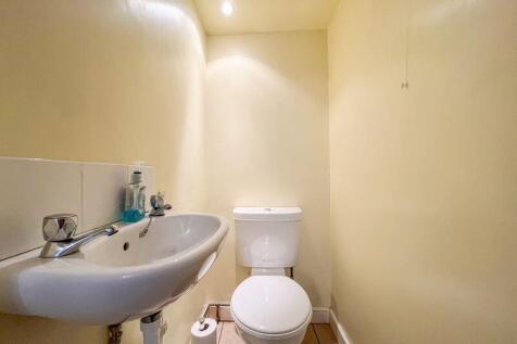 GROUND FLOOR WC