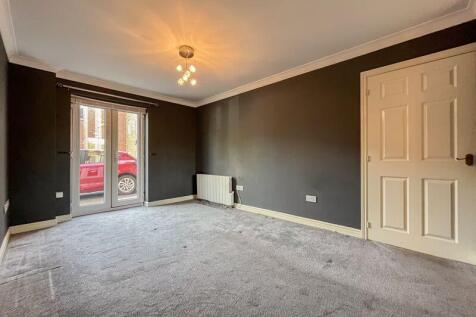 OPEN PLAN KITCHEN/LIVING ROOM