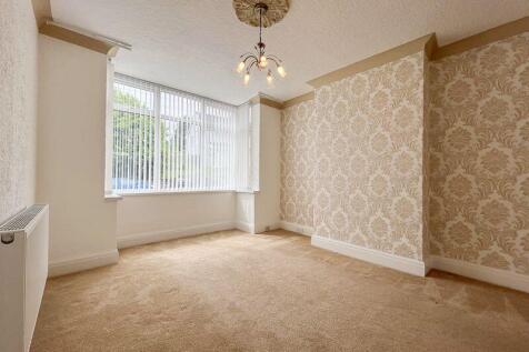 LIVING ROOM/DINER