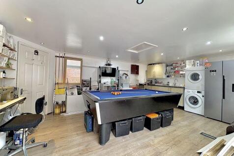 BRICK BUILT BUILDING