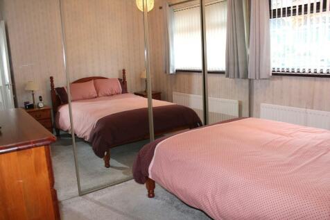 Main bed