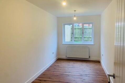 Office/Bedroom 4
