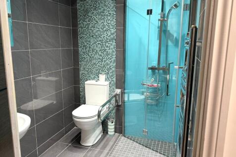 IMG-20250625-WA00...