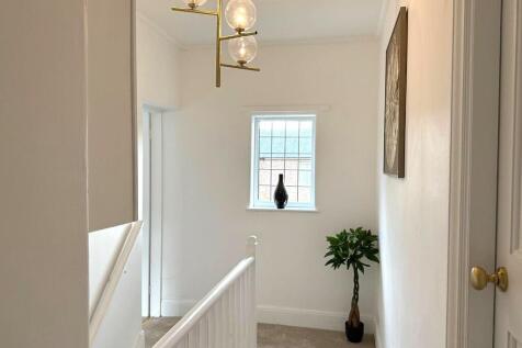 Hallway/ Landing