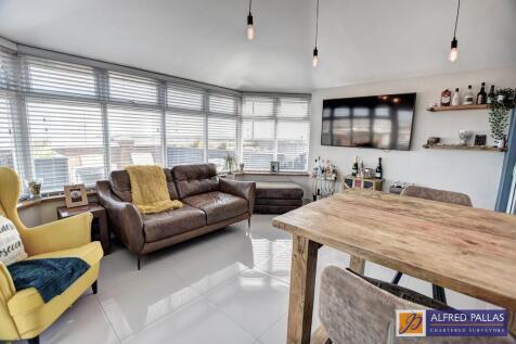 Garden Room2
