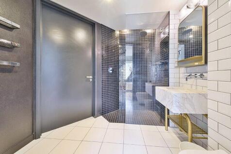 One Crown Place