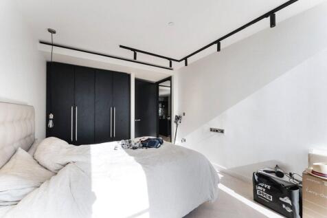 One Crown Place