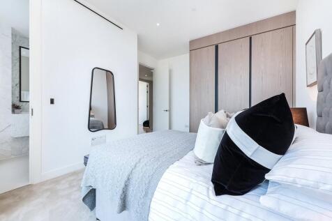 Admiralty House E1w
