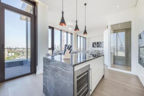 Admiralty House E1w
