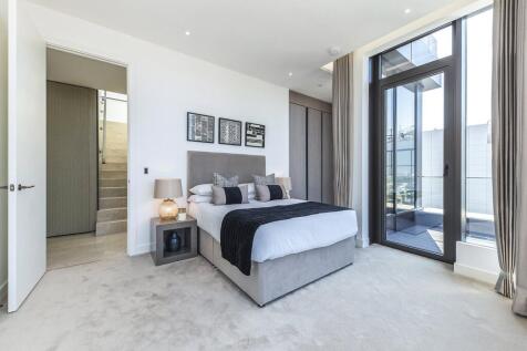 Admiralty House E1w