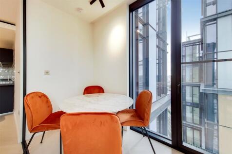 One Corwn Place