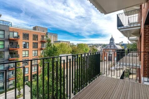 Amphion House Se18