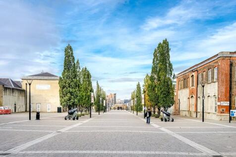 Amphion House Se18