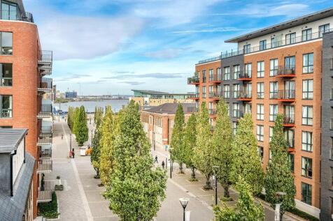 Amphion House Se18