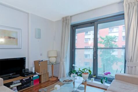 Fairmont Avenue E14