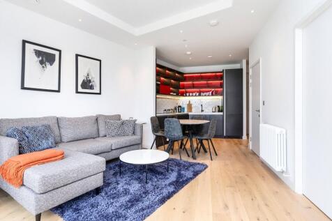 Modena House E14