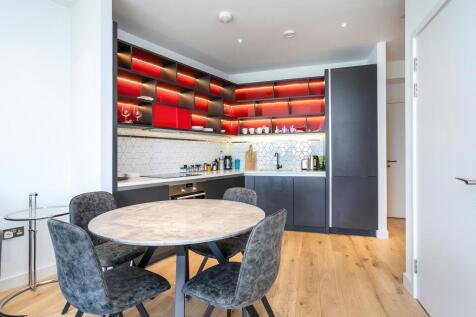 Modena House E14