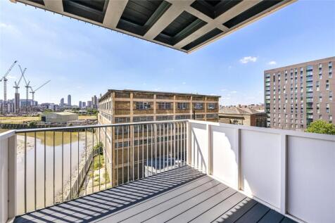 Skyline Apartments