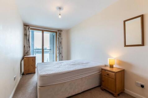 Maritime Quay E14