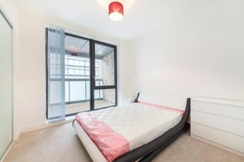 Docklands E14