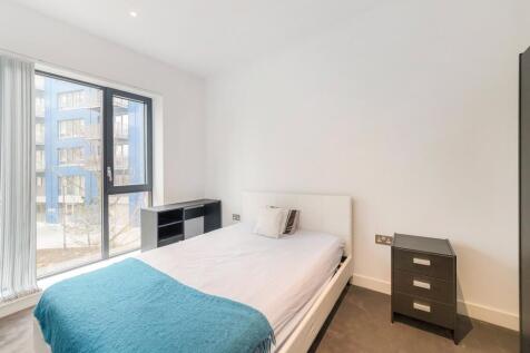 Docklands E14