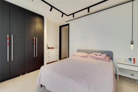 One Crown Place
