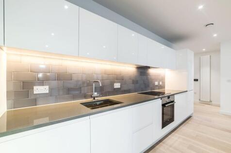 Royal Wharf E16