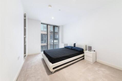 Royal Wharf E16