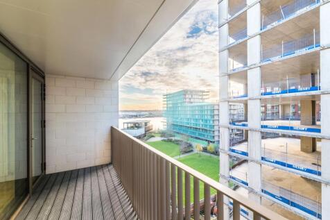 Royal Wharf E16