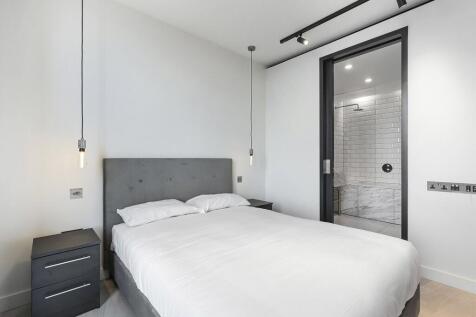One Crown Place