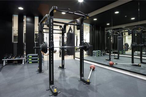 Admiralty House, E1w