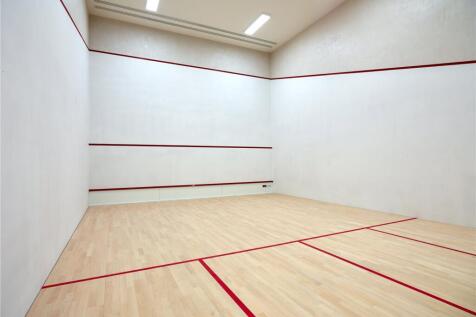 Admiralty House, E1w