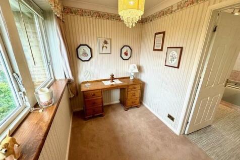 En-Suite Dressing Room