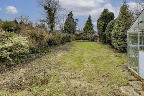 Large rear garden