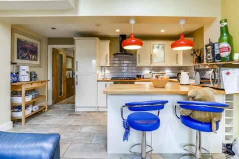 Impressive open plan Kitchen/Dining room