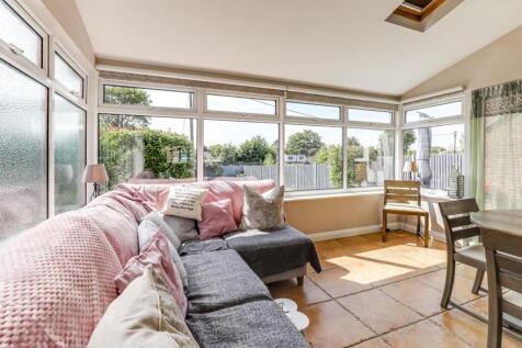 Dining/Family Room
