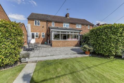 Large Rear Garden