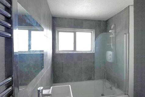 Shower room.jpg