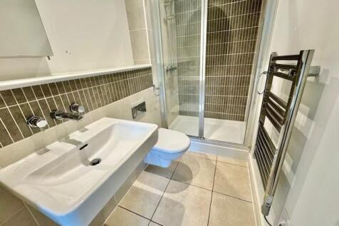 Luxury En-Suite Shower Room